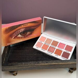 NIB Kylie Jenner Beauty The Mauve Palette